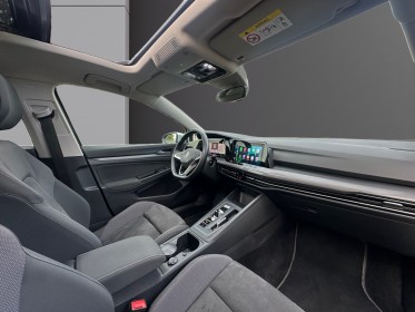 Volkswagen golf 8 style 1.5 150ch phev - boite auto  - toit ouvrant - faible km - occasion simplicicar compiegne simplicicar...