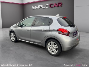Peugeot 208 82ch ss bvm5  signature occasion simplicicar lille  simplicicar simplicibike france