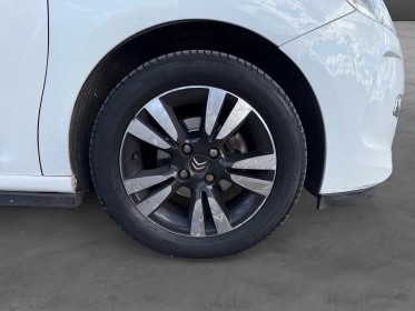 Citroen ds3 vti 95 cv chic / boite auto / faible km occasion champigny-sur-marne (94) simplicicar simplicibike france