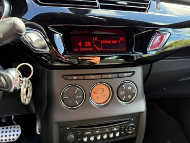Citroen ds3 vti 95 cv chic / boite auto / faible km occasion champigny-sur-marne (94) simplicicar simplicibike france