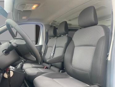 Renault traffic 2.0 dci 145 ch energy zen 9 places / 1ère main / entretien complet à jour / garantie 12 mois occasion...