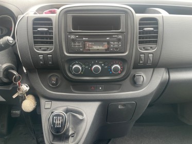 Renault traffic 2.0 dci 145 ch energy zen 9 places / 1ère main / entretien complet à jour / garantie 12 mois occasion...