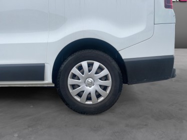 Renault traffic 2.0 dci 145 ch energy zen 9 places / 1ère main / entretien complet à jour / garantie 12 mois occasion...