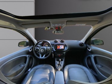 Smart forfour 0,82 ch electrique bva1 prime sièges chauffants - gps- caméra de recul- faible kilométrage occasion...