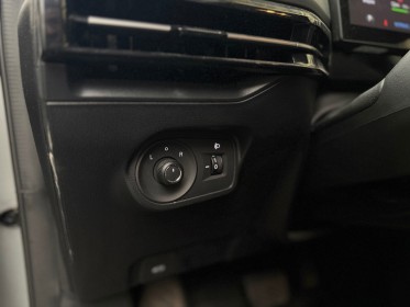 Mg mg4 ev 51kwh - 125 kw 2wd standard - garantie 12 mois - carplay - radar ar - occasion paris 17ème (75)(porte maillot)...