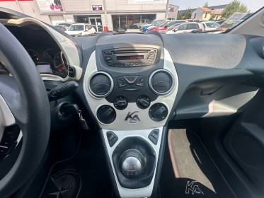 Ford ka ka 1.2 69 ss titanium occasion avignon (84) simplicicar simplicibike france