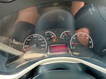 Ford ka ka 1.2 69 ss titanium occasion avignon (84) simplicicar simplicibike france