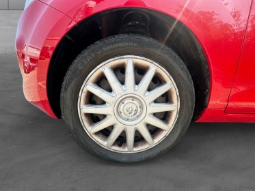 Ford ka ka 1.2 69 ss titanium occasion avignon (84) simplicicar simplicibike france