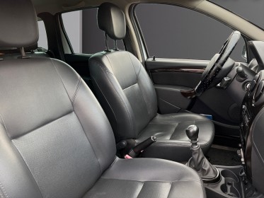 Dacia duster 1.5 dci 110 4x4 prestige occasion simplicicar pontarlier simplicicar simplicibike france