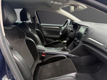 Renault megane iv berline dci 110 ch energy intens - garantie 12 mois occasion simplicicar reims simplicicar simplicibike...