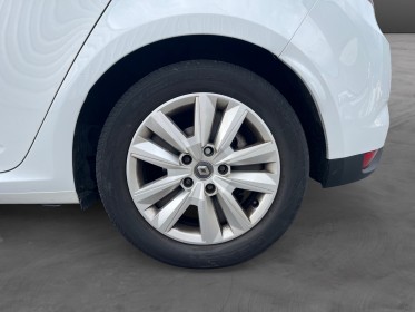 Renault megane iv berline bluedci 115 ch business - garantie 12 mois occasion simplicicar reims simplicicar simplicibike france