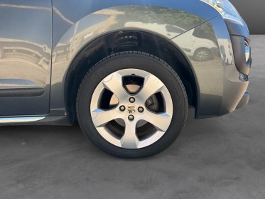 Peugeot 3008 1.6 hdi 16v 112ch fap garantie 12 mois occasion simplicicar toulon est simplicicar simplicibike france