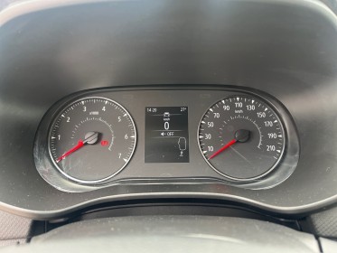 Dacia sandero sce 65 - 22 essentiel occasion simplicicar limoges  simplicicar simplicibike france