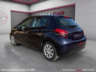 Peugeot 208 1.5 bluehdi 100ch bvm5 - régulateur de vitesse - carplay - clim - chaine ok occasion simplicicar rennes...