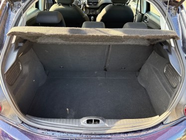 Peugeot 208 1.5 bluehdi 100ch bvm5 - régulateur de vitesse - carplay - clim - chaine ok occasion simplicicar rennes...