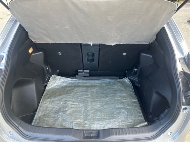 Toyota yaris cross hybride my22 116h awd-i design pack cargo, carplay, caméra de recul, climatisation auto/ attelage.......