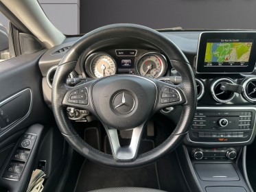 Mercedes classe cla shooting brake 200 d 7-g dct inspiration occasion simplicicar rennes simplicicar simplicibike france