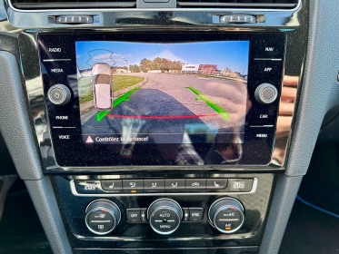 Volkswagen golf 2.0 tdi 150 bvm6 r line / attelage / virtual / angle mort/ camera occasion simplicicar besanÇon simplicicar...