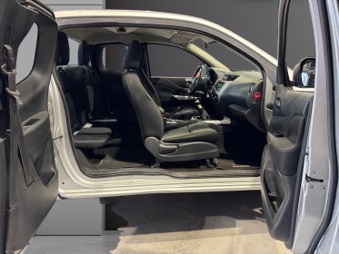 Nissan np300 navara 2.3 dci 160 king cab visia première main garantie 12 mois occasion simplicicar narbonne simplicicar...