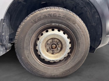 Nissan np300 navara 2.3 dci 160 king cab visia première main garantie 12 mois occasion simplicicar narbonne simplicicar...