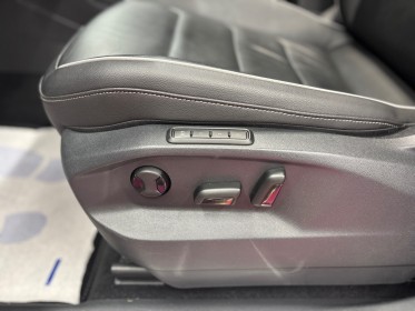 Volkswagen tiguan 2.0 tdi 150 dsg7 4motion r-line entretien vw caméra de recul carplay garantie 12 mois occasion simplicicar...