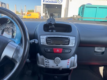 Toyota aygo mc2 2014 1.0 vvt-i dynamic  garantie 12 mois occasion simplicicar frejus  simplicicar simplicibike france