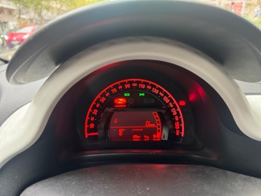 Renault twingo iii tce 95 zen/radar de recul / entretien renault / garantie 12 mois occasion paris 17ème (75)(porte maillot)...