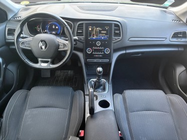 Renault megane iv berline business dci 110 energy 87g business distribution neuve/ garantie 12mois occasion simplicicar lyon...