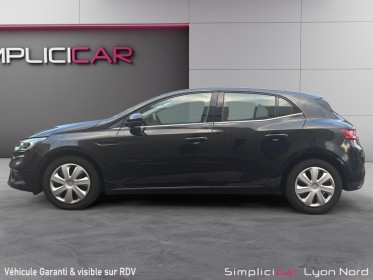 Renault megane iv berline business dci 110 energy 87g business distribution neuve/ garantie 12mois occasion simplicicar lyon...