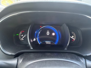 Renault megane iv berline business dci 110 energy 87g business distribution neuve/ garantie 12mois occasion simplicicar lyon...