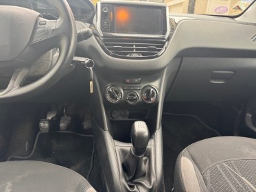 Peugeot 208 1.2 vti 82ch bvm5 active  courroie distribution neuve  garantie 12 mois occasion simplicicar vernon simplicicar...