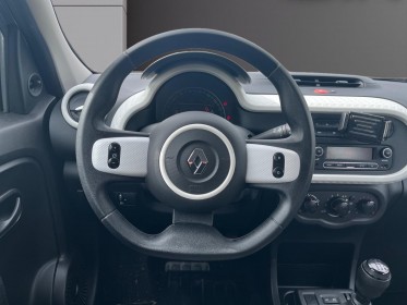Renault twingo iii sce 65 life  garantie 12 mois occasion simplicicar vernon simplicicar simplicibike france