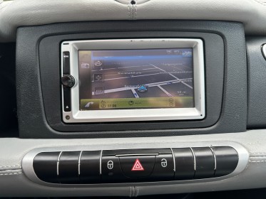Smart fortwo 1.0 71 ch passion - suivi complet/toit panoramique/caribex cuir blanc/clim/gps - garantie 12 mois occasion...