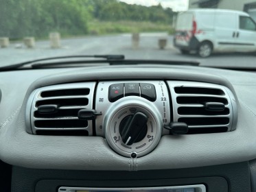 Smart fortwo 1.0 71 ch passion - suivi complet/toit panoramique/caribex cuir blanc/clim/gps - garantie 12 mois occasion...
