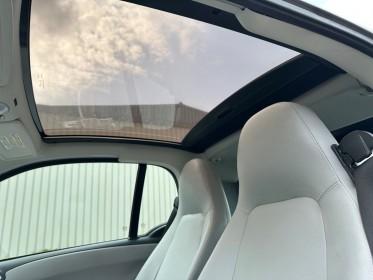 Smart fortwo 1.0 71 ch passion - suivi complet/toit panoramique/caribex cuir blanc/clim/gps - garantie 12 mois occasion...