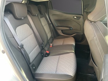 Renault clio v tce 90 evolution  gps  radars avant et arrière  apple carplay occasion simplicicar grenoble simplicicar...