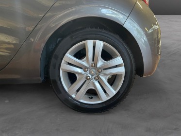 Peugeot 208 1.6 bluehdi 100ch bvm6 style occasion simplicicar grenoble simplicicar simplicibike france