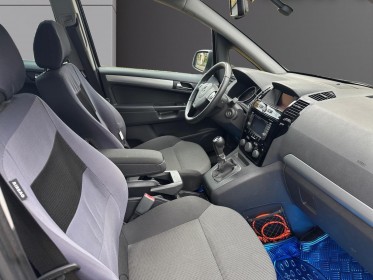Opel zafira tourer 2.0 cdti 130 ch garantie 12 mois occasion simplicicar dijon simplicicar simplicibike france