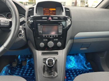 Opel zafira tourer 2.0 cdti 130 ch garantie 12 mois occasion simplicicar dijon simplicicar simplicibike france