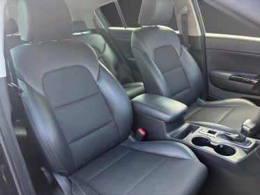 Kia sportage 1.6 crdi 136ch mhev isg dct7 4x2 black edition  garantie 12 mois occasion simplicicar vernon simplicicar...