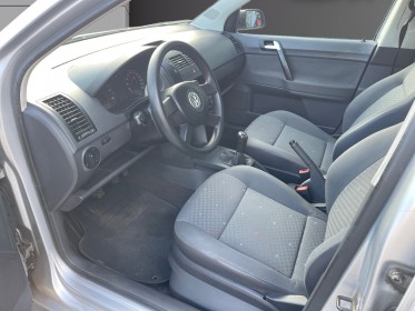 Volkswagen polo 1.2 - 65 confort  - 1 ere main - climatisation occasion simplicicar la fleche simplicicar simplicibike france