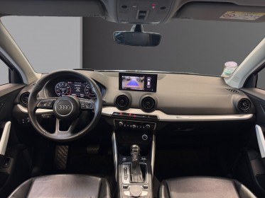 Audi q2 q2 1.4 tfsi cod 150 ch s tronic 7 design luxe gris nano - toit ouvrant - keyless go - pack assis route - affichage......