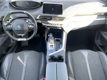 Peugeot 5008 bluehdi 130ch ss  - gt line - toit ouvrant - faible km - carplay occasion simplicicar compiegne simplicicar...