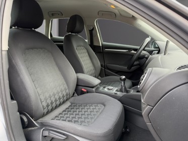 Audi a3 sportback business 1.6 tdi ultra 110 business line radar de recul  garantie 12 mois occasion simplicicar pertuis ...