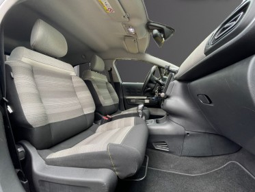 Citroen c3 c3 bluehdi 100 ss bvm5 shine/ carplay / radar ar occasion simplicicar orgeval  simplicicar simplicibike france