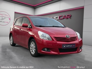 Toyota verso lca connect 2.0 d4d 126ch fap shyview connect 12 mois de garantie occasion simplicicar brest simplicicar...
