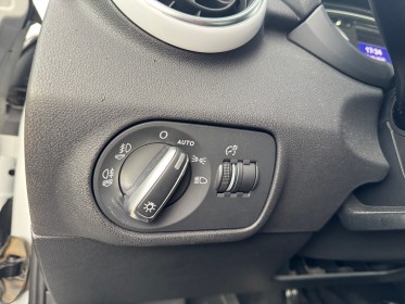 Audi a1 sportback 1.6 tdi 105 ambition key-less clim auto régulateur garantie 12 mois occasion barberey simplicicar...