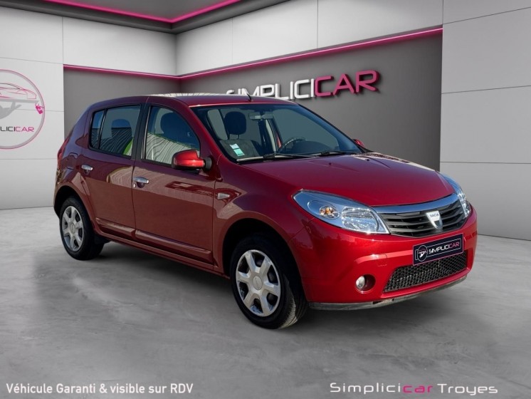 Dacia sandero 1.2 16v 75 eco2 lauréate 1 ère main climatisation vitres électriques garantie 12 mois occasion barberey... Dacia sandero 1.2 16v 75 eco2 lauréate 1 ère main climatisation vitres électriques garantie 12 mois occasion barberey...