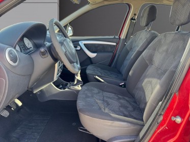 Dacia sandero 1.2 16v 75 eco2 lauréate 1 ère main climatisation vitres électriques garantie 12 mois occasion barberey...