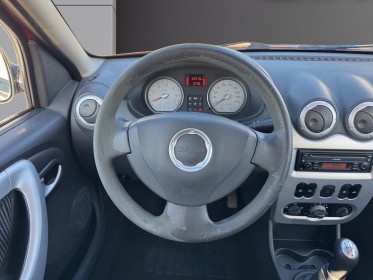Dacia sandero 1.2 16v 75 eco2 lauréate 1 ère main climatisation vitres électriques garantie 12 mois occasion barberey...